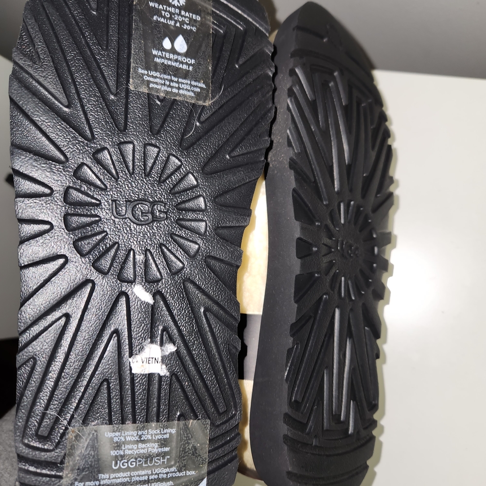UGG Classic Mini Waterproof Clear Boot - Picture 5 of 6